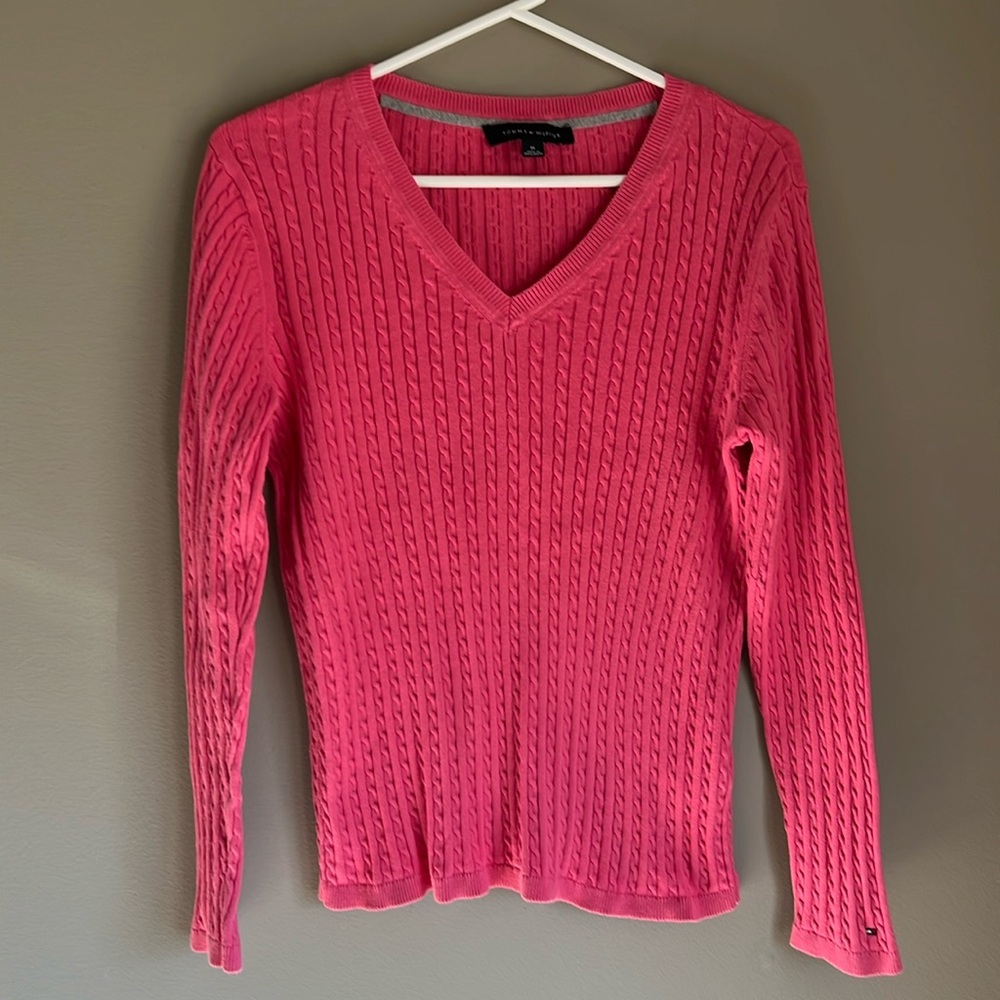 Tommy Hilfiger v neck sweater size M